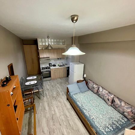 Studio For Two Athén Kültér fotó